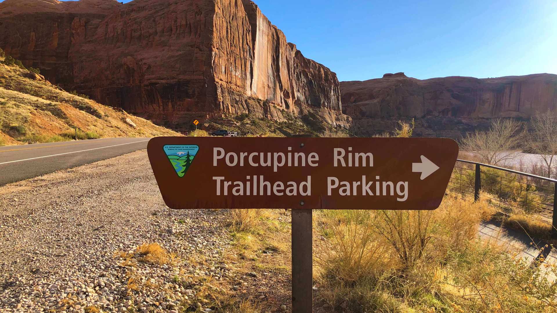 porcupine-rim-parking-lot-IMG_9294.jpg